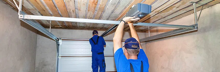 Garage Door Solution Service Chicago, IL 773-577-5937 Garage Door Solution Service Chicago, IL 773-577-5937 - Garage-Door-Installation